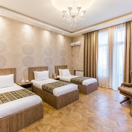 Dat Exx Apartments On Marjanishvili Tbilisi Esterno foto