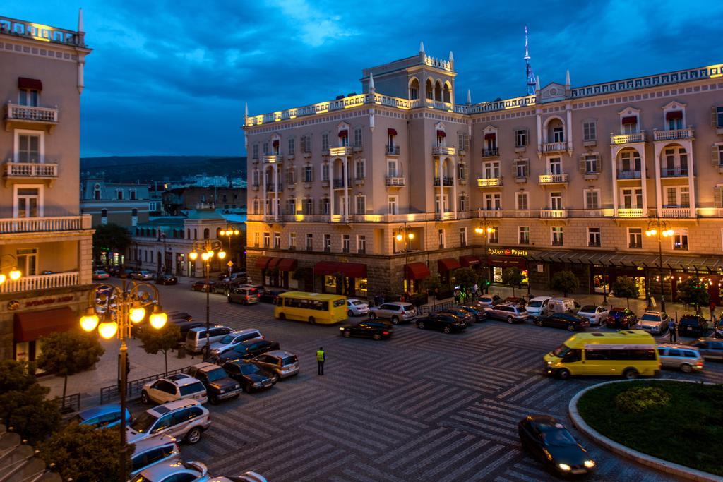 Dat Exx Apartments On Marjanishvili Tbilisi Esterno foto