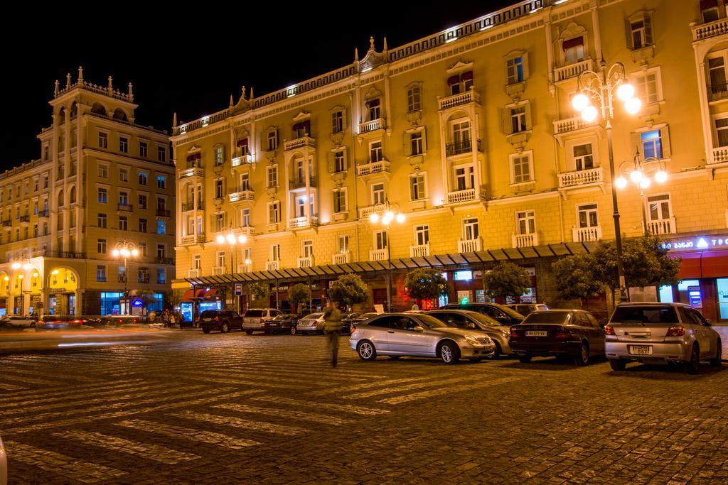 Dat Exx Apartments On Marjanishvili Tbilisi Esterno foto