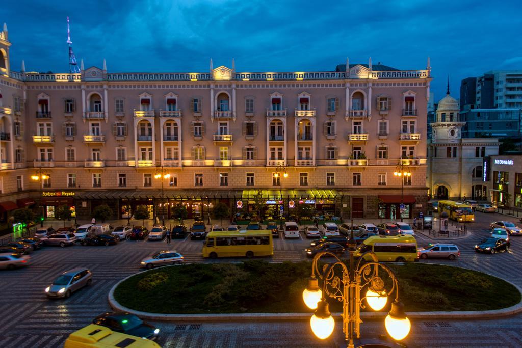 Dat Exx Apartments On Marjanishvili Tbilisi Esterno foto
